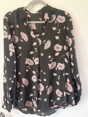 Womens Black Floral V-Neck Blouse - Pink Flower Print